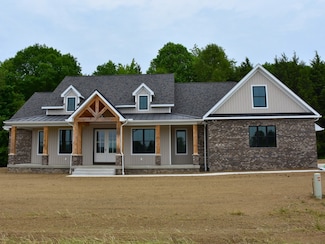 15990 Meadow Dr, Meadville, PA 16335