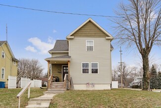 216 E 5th St, Auburn, IN 46706