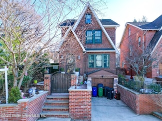 52 Park Place, Staten Island, NY 10301