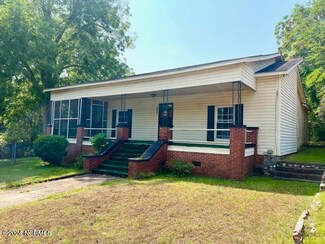 1020 Leak St, Rockingham, NC 28379