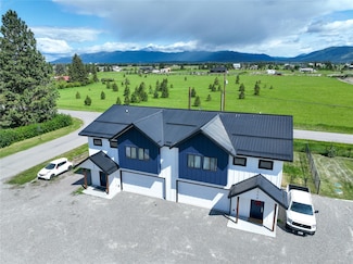 220 Columbia Meadows Dr, Columbia Falls, MT 59912
