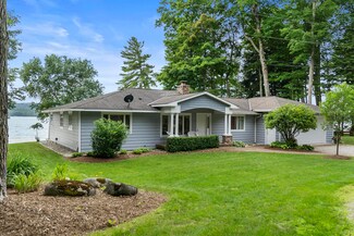 10686 Mccarthy Rd, Alanson, MI 49706