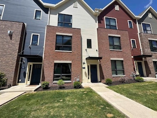 316 S Saint Peter St Unit 2, South Bend, IN 46617
