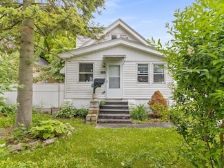 5751 N 38th St, Milwaukee, WI 53209