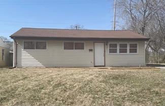 123 Kenneth Ave, East Saint Louis, IL 62206