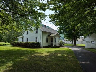 26 Mountain Rd, South Deerfield, MA 01373