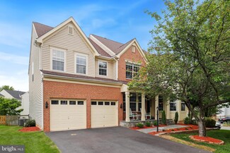 20797 Iris Dr, Sterling, VA 20165