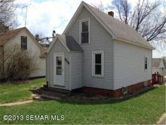 516 W State St, Kiester, MN 56051