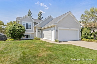 1641 Simmons Ave NE, Grand Rapids, MI 49505