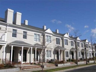46 Tilden Commons Dr, Quincy, MA 02171