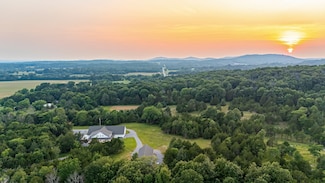 2825 Oregon Rd, Milton, TN 37118