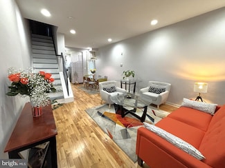 2633 Earp St, Philadelphia, PA 19146