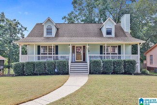 776 Gable Dr, Center Point, AL 35215