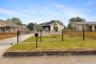 2511 Ruiz St, San Antonio, TX 78207