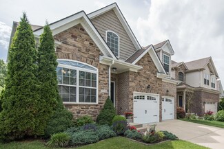 3720 Sunflower St, Lexington, KY 40509