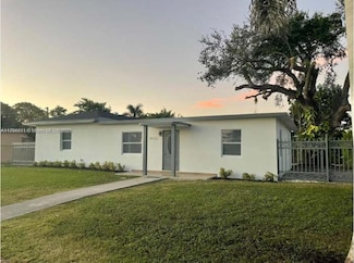 14855 Grant Ln, Homestead, FL 33033