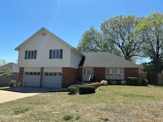 2118 E 35th St, Joplin, MO 64804