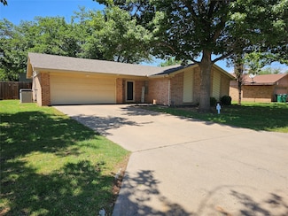 2808 Nabers St, Vernon, TX 76384