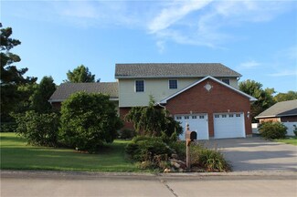 2913 Bel Air Dr, Chillicothe, MO 64601