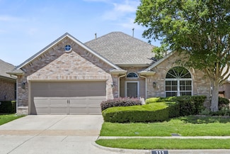 111 Stonecreek Dr, Irving, TX 75063