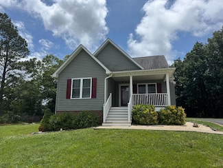 166 Dutch Ln, Appomattox, VA 24522