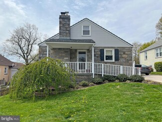 14 Lexington Dr, Claymont, DE 19703