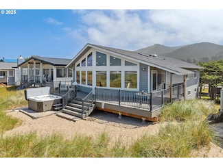 26280 Beach Dr, Rockaway Beach, OR 97136
