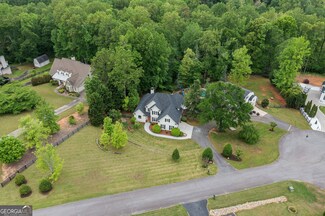 8915 Champion Ct, Ball Ground, GA 30107