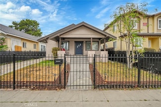 1619 Leighton Ave, Los Angeles, CA 90062