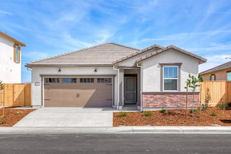 809 Chatham Ln, Patterson, CA 95363