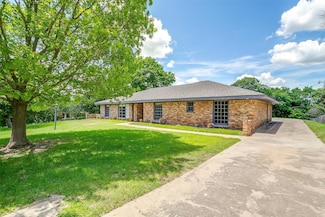 10608 Pack Saddle Trail, Fort Worth, TX 76108