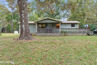 411 Baker Dr SW, Supply, NC 28462