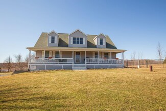 27 Kendall Ct, Altamont, NY 12009