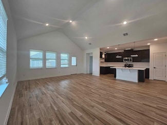 8438 Tranquil Bay Ct, Baytown, TX 77523