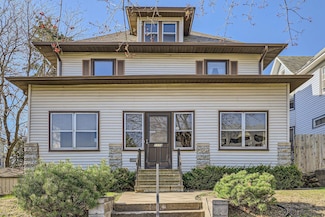 1118 Marshall Ave, Saint Paul, MN 55104