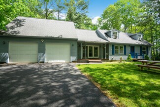14 Upland Rd, Windham, ME 04062