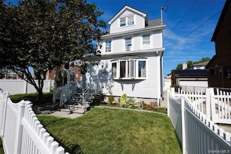 23009 87th Ave, Queens Village, NY 11427