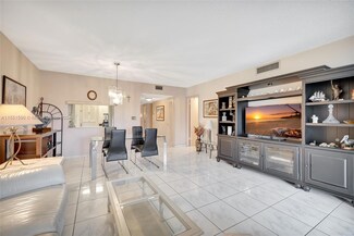 2800 N Palm Aire Dr Unit 310, Pompano Beach, FL 33069