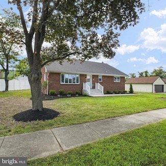 5 Yubas Ave, Burlington, NJ 08016