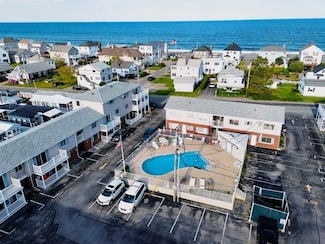 68 Kings Hwy Unit 30, Hampton, NH 03842