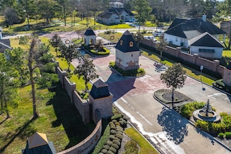 12888 French Quarter Dr, Willis, TX 77318
