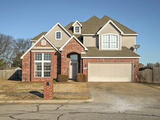 1728 W Charleston St, Broken Arrow, OK 74011