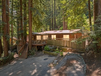 11033 Sequoia Ave, Felton, CA 95018