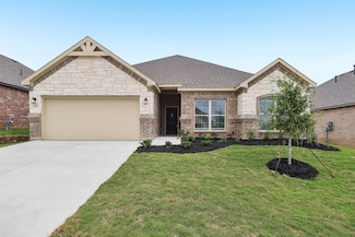 212 Navajo Trail, Alvarado, TX 76009