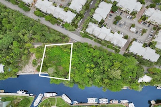 351 SW 14th Way, Fort Lauderdale, FL 33312