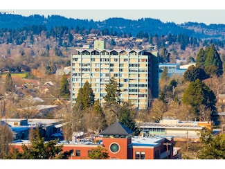 1313 Lincoln St Unit 604, Eugene, OR 97401