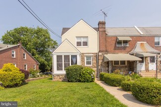 1220 E 13th St, Crum Lynne, PA 19022