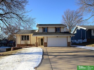 7118 S 48 Avenue Cir, Bellevue, NE 68517