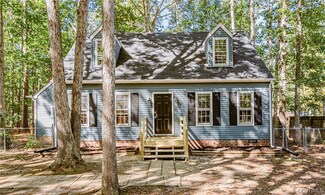 19410 Foxbrook Dr, South Chesterfield, VA 23834