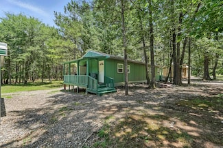 172 Susie Ln, Mena, AR 71953